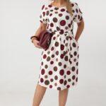 sukienka-w-grochy-plus-size-z-paskiem-kremowo-bordowa (5)
