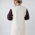 Dzianinowa-kamizelka-damska-PLUS-SIZE-KREMOWA (2)