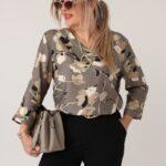 Elegancka bluzka w kwiaty plus size – damska bluzka XXL dla puszystych kobiet w dużych rozmiarach