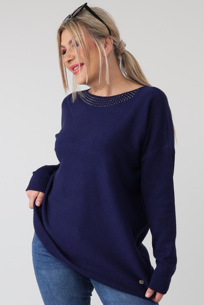 elegancki sweter damski plus size z dżetami na dekolcie – sweter XXL dla puszystych kobiet
