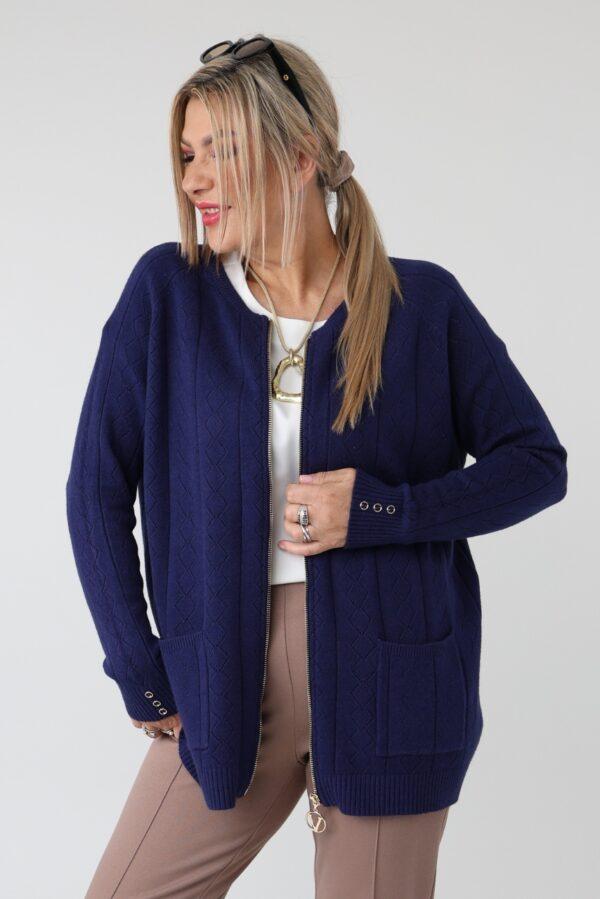 Elegancki rozpinany sweter damski plus size w geometryczny wzór – kardigan XXL dla puszystych kobiet