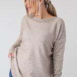 elegancki sweter damski plus size z dżetami na dekolcie – sweter XXL dla puszystych kobiet