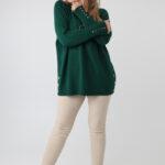 damski-elegancki-sweter-plus-size-azurowy-z-ozdobnymi-guzikami-butelkowa-zielen (6)