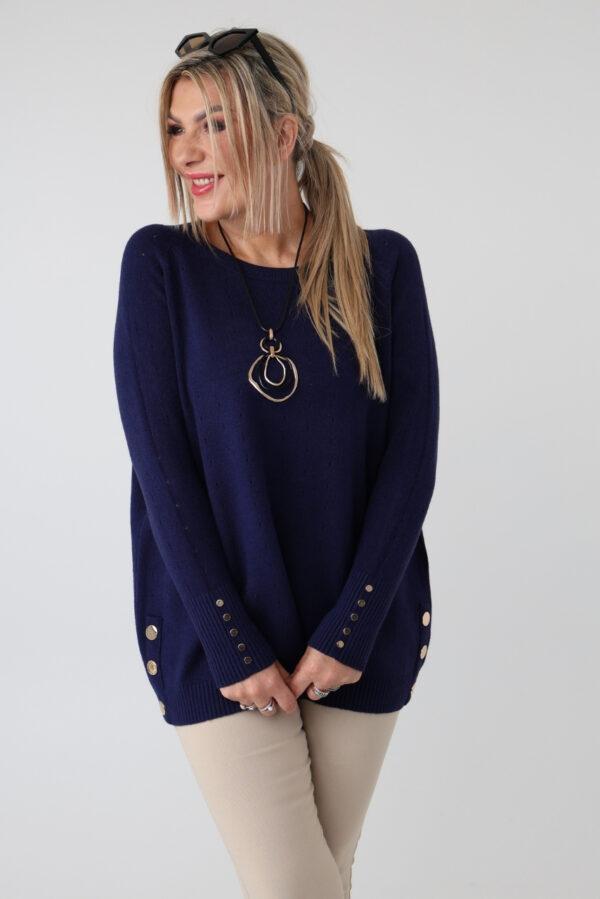 Elegancki ażurowy sweter damski plus size z ozdobnymi guzikami – sweter XXL dla puszystych kobiet