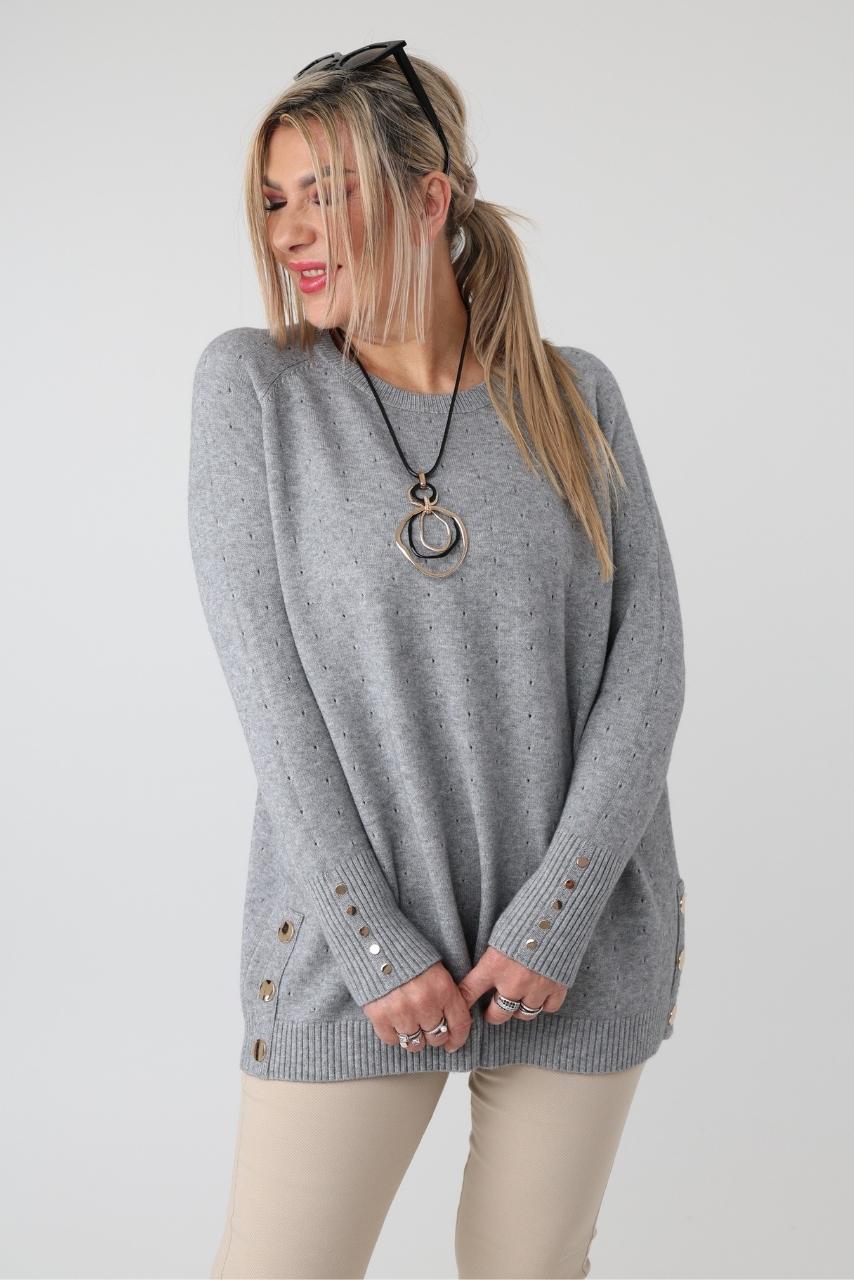 Elegancki ażurowy sweter damski plus size z ozdobnymi guzikami – sweter XXL dla puszystych kobiet