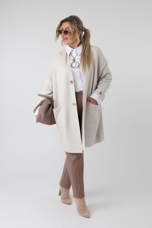 Długi elegancki kardigan damski plus size – sweter XXL dla puszystych kobiet w dużych rozmiarach
