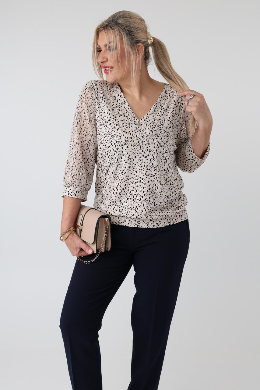 Elegancka bluzka damska plus size z dekoltem w serek – bluzka XXL dla puszystych kobiet w dużych rozmiarach