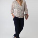 elegancka-bluzka-damska-plus-size-dekolt-w-serek-bezowa (6)