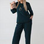 elegancki-komplet-damski-ze-spodniami-plus-size-z-baskinka-butelkowa-zielen (4)