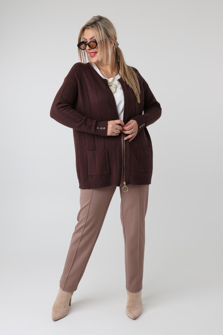 Elegancki rozpinany sweter damski plus size w geometryczny wzór – kardigan XXL dla puszystych kobiet
