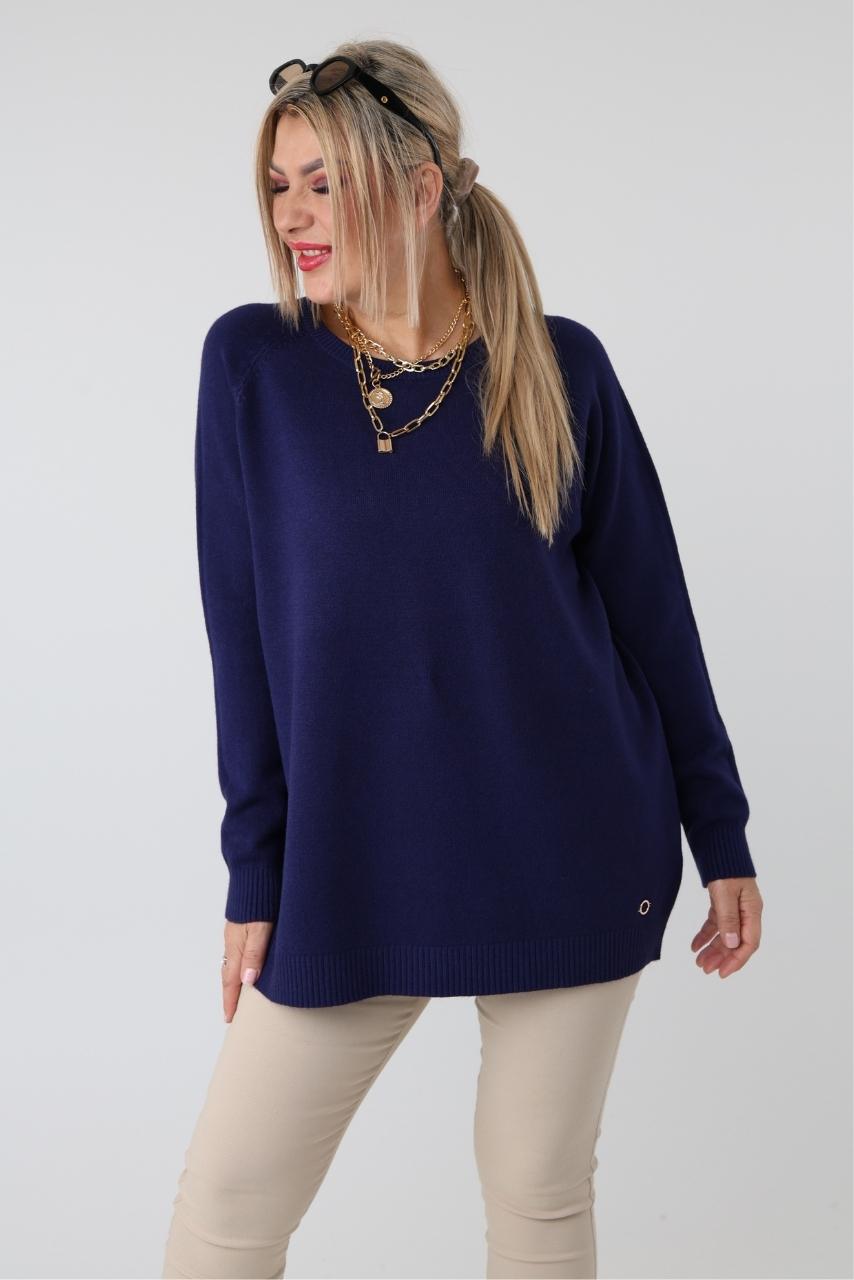 Prosty elegancki sweter damski plus size – klasyczny sweter XXL dla puszystych kobiet w dużych rozmiarach