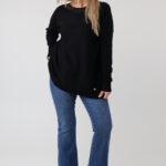 elegancki sweter damski plus size z dżetami na dekolcie – sweter XXL dla puszystych kobiet