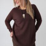 sweter-damski-elegancki-plus-size-ze-zdobieniem-na-bokach-brazowy (5)