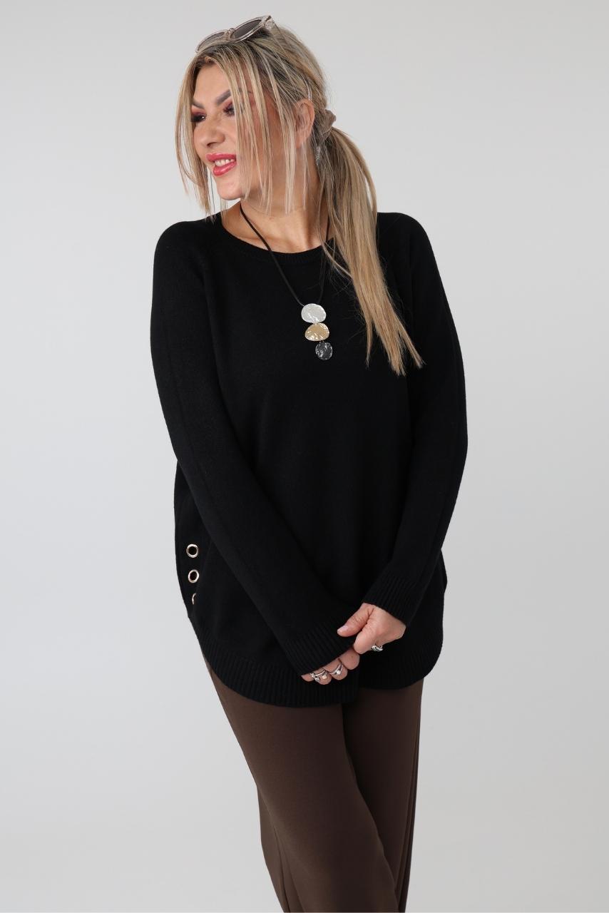 Elegancki sweter damski plus size ze zdobieniem na bokach i okrągłym dekoltem – luźny sweter XXL dla puszystych kobiet