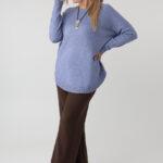 sweter-damski-elegancki-plus-size-ze-zdobieniem-na-bokach-jeansowy (6)