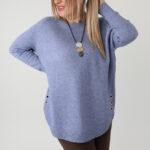 sweter-damski-elegancki-plus-size-ze-zdobieniem-na-bokach-jeansowy (7)