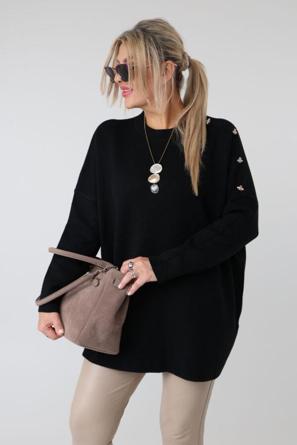 Elegancki sweter damski oversize plus size z ozdobnymi aplikacjami pszczół na ramieniu – luźny sweter XXL dla puszystych kobiet