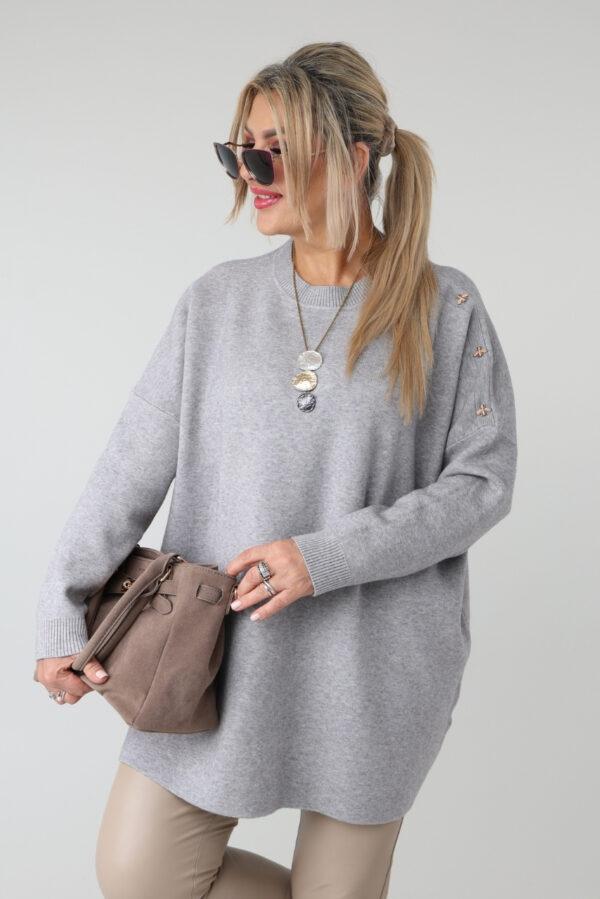 Elegancki sweter damski oversize plus size z ozdobnymi aplikacjami pszczół na ramieniu – luźny sweter XXL dla puszystych kobiet
