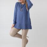 sweter-damski-plus-size-z-rozcieciami-na-guziki-jeansowy (4)