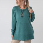 sweter-damski-plus-size-z-rozcieciami-na-guziki-morski (6)
