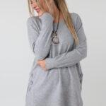 Sweter damski plus size z rozcięciami na guziki – luźny sweter XXL dla puszystych kobiet w dużych rozmiarach