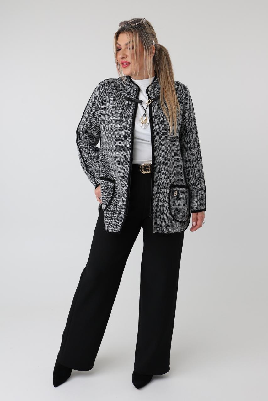 Sweter kardigan damski plus size na zamek – rozpinany sweter XXL z miękkiej dzianiny dla puszystych kobiet