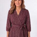 Sukienka-w-kwiaty-plus-size-midi-z-gumą-w-pasie-bordowa 44-52 (7)
