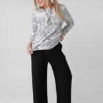 bluzka-damska-z-dlugim-rekawem-plus-size-we-wzory-bialy (4)
