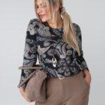 Wzorzysta bluzka damska plus size z długim rękawem – wygodna bluzka XXL dla puszystych kobiet 42-52