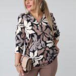 Bluzka damska XXL czarno-beżowa – moda dla puszystych