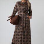 dluga-dzianinowa-sukienka-plus-size-regulowana-w-talii-we-wzory-geometryczne (4)