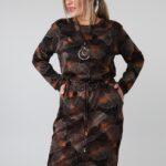 dzianinowa-sukienka-plus-size-wiazana-w-talii-brazowo-ruda (3)