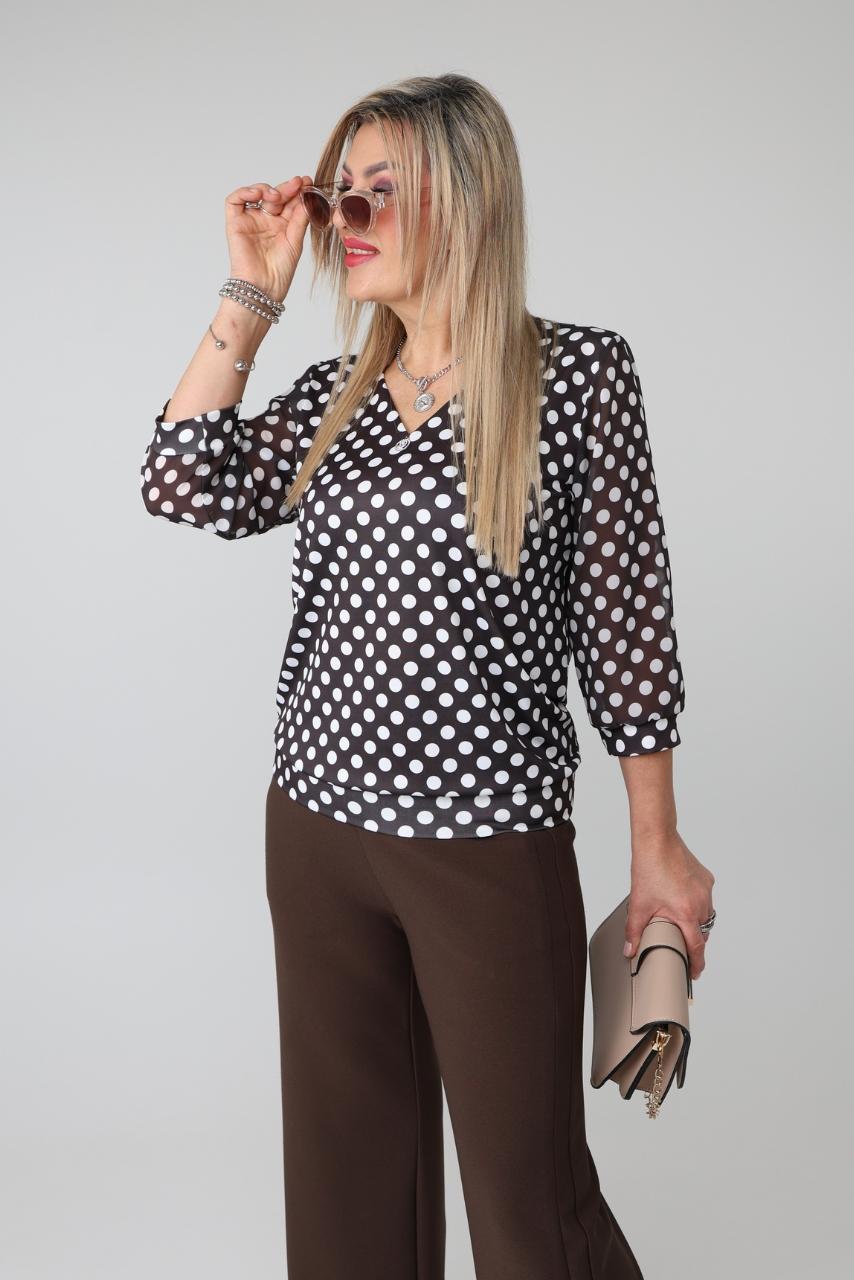Elegancka bluzka damska plus size z dekoltem w serek – bluzka XXL dla puszystych kobiet w dużych rozmiarach