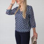 Elegancka bluzka damska plus size z dekoltem w serek – bluzka XXL dla puszystych kobiet w dużych rozmiarach