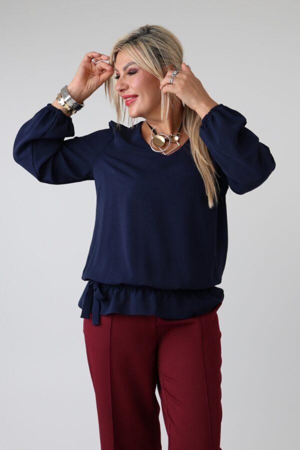 Elegancka bluzka damska plus size z dekoltem w serek, gumką i ozdobną kokardką w pasie – wizytowa bluzka XXL dla puszystych 44-54