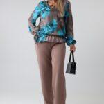 elegancka-bluzka-damska-plus-size-z-gumka-w-pasie-we-wzory-szara (6)