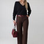 elegancka-bluzka-damska-z-dlugim-rekawem-plus-size-dekolt-w-serek-czarna (6)