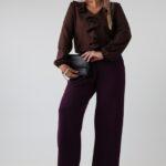 Elegancka bluzka damska plus size z żabotem, dekoltem w serek i długim rękawem – wizytowa bluzka XXL dla puszystych 42-50