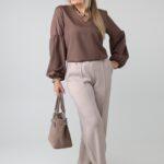 elegancka-bluzka-z-bufiastymi-rekawami-plus-size-bezowa (5)