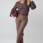 elegancka-bluzka-z-bufiastymi-rekawami-plus-size-we-wzory-czekoladowa (6)