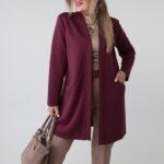 elegancka-narzutka-damska-plus-size-dluga-z-kieszeniami-sliwkowa (7)