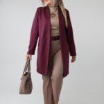 elegancka-narzutka-damska-plus-size-dluga-z-kieszeniami-sliwkowa (9)