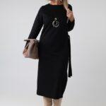 elegancka-sukienka-damska-plus-size-dluga-z-wiazaniem-w-talii-czarna (6)
