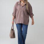 gladka-koszula-damska-plus-size-z-kieszonka-bezowa (4)