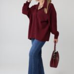 gladka-koszula-damska-plus-size-z-kieszonka-bordowa (5)