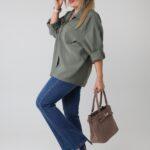 gladka-koszula-damska-plus-size-z-kieszonka-khaki (6)