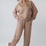 komplet-dresowy-damski-plus-size-bawelniany-dres-z-logiem-bezowy (5)