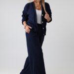 komplet-elegancki-damski-dresowy-plus-size-prazkowany-granatowy (6)