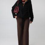 kurtka-damska-plus-size-bukla-rozpinana-z-kapturem-czarna (7)