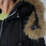 kurtka-damska-zimowa-plus-size-ocieplana-parka-z-kapturem-czarna (4)